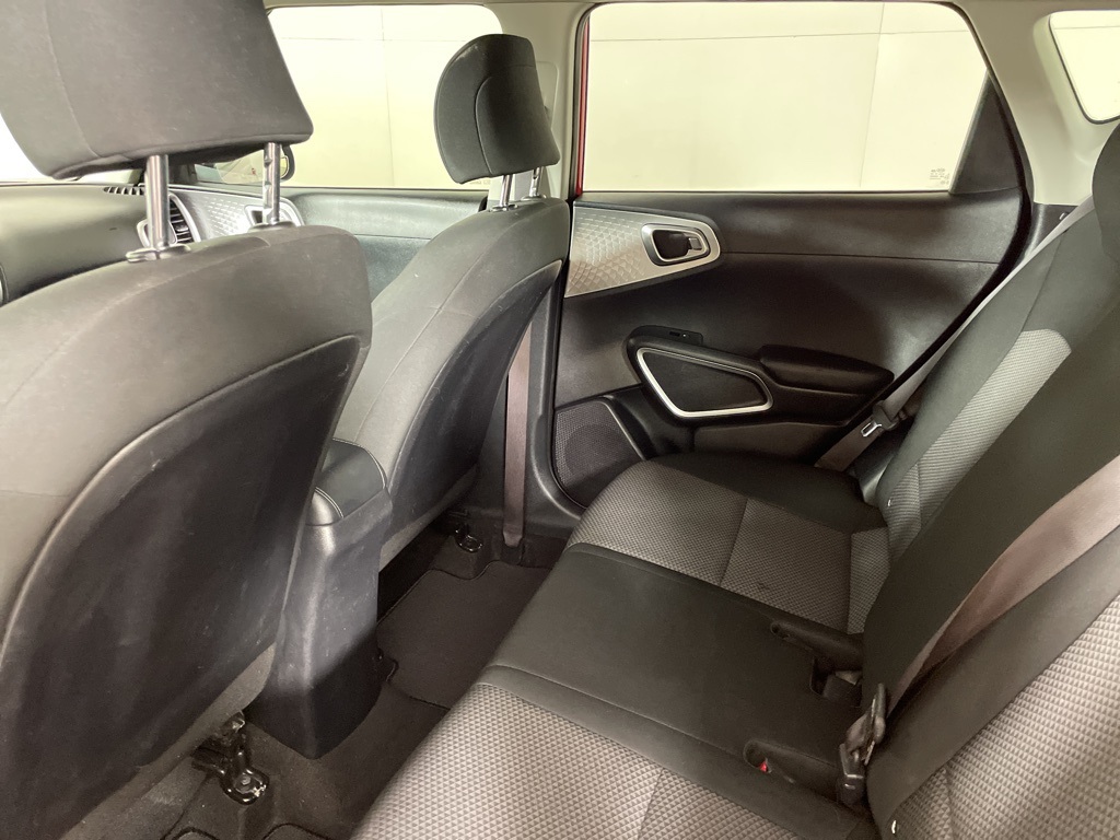 2020 Kia Soul LX photo 30