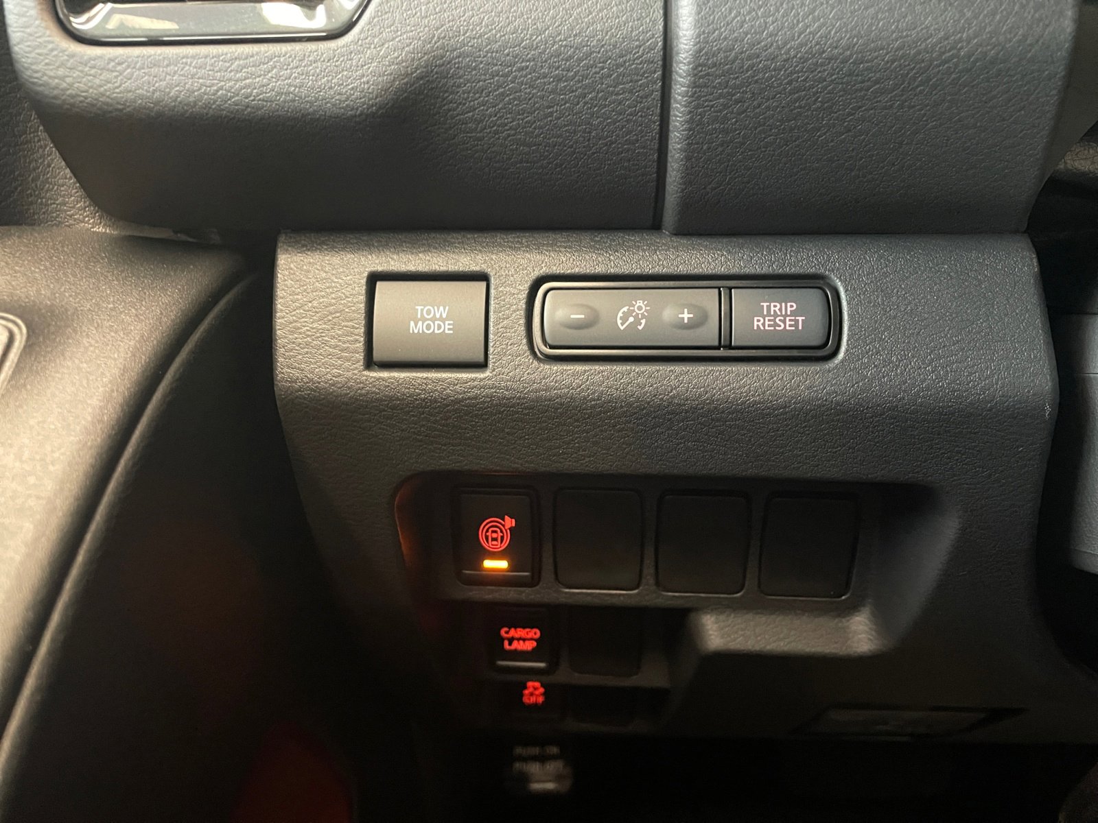 2025 Nissan Frontier PRO-X photo 15