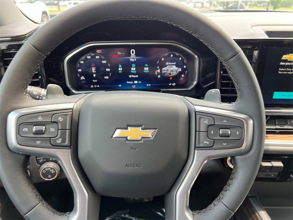 2026 Chevrolet Silverado 1500 LT photo 14
