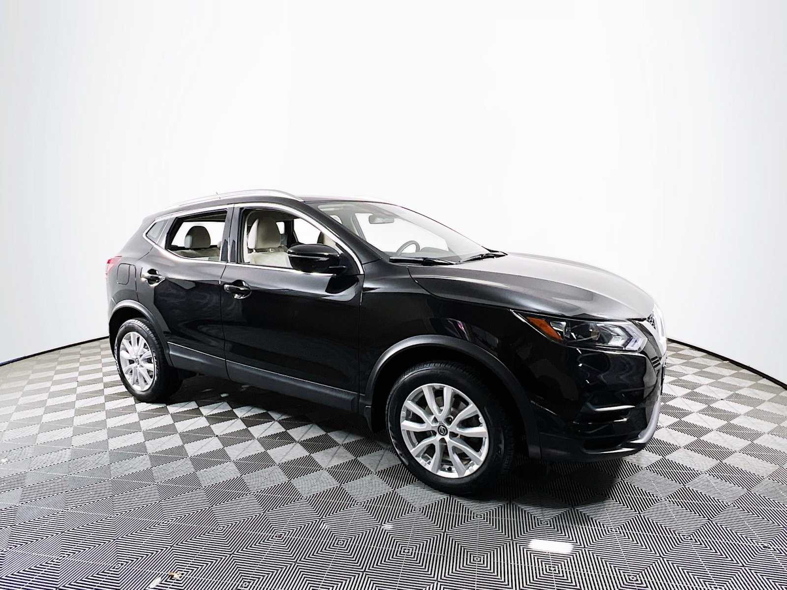 PreOwned 2020 Nissan Rogue Sport SV Sport Utility in Toms River 