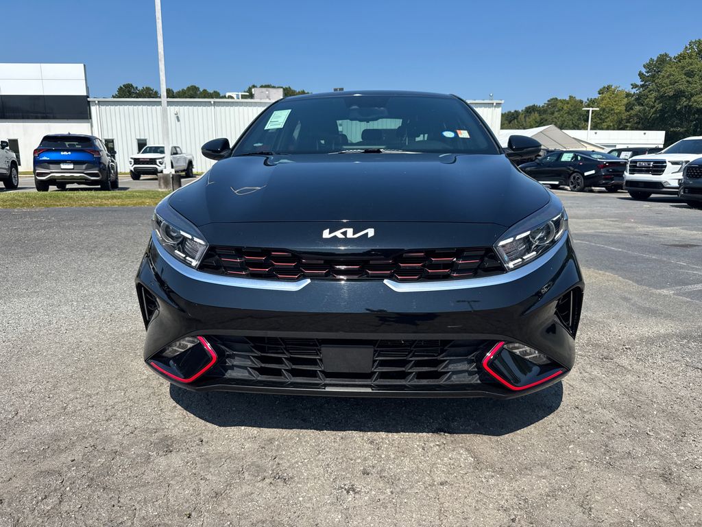 2024 Kia Forte GT-Line photo 7
