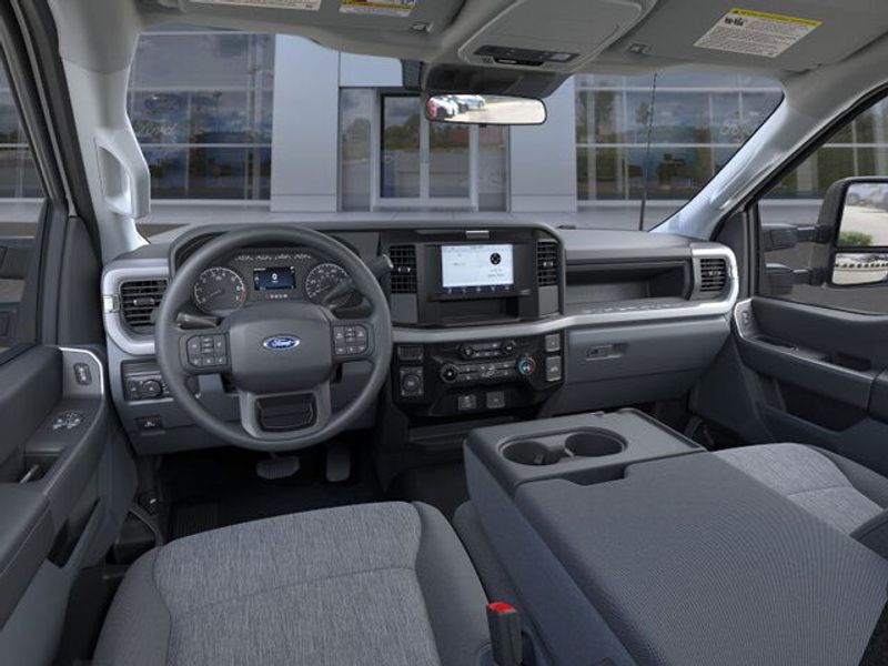 2026 Ford F-250 XL photo 9