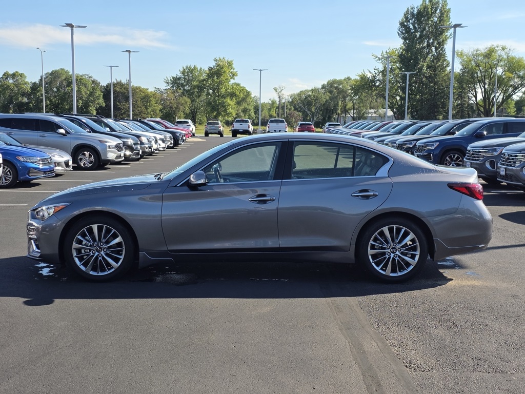 Used 2022 INFINITI Q50 LUXE with VIN JN1EV7BR5NM340596 for sale in St. Cloud, Minnesota