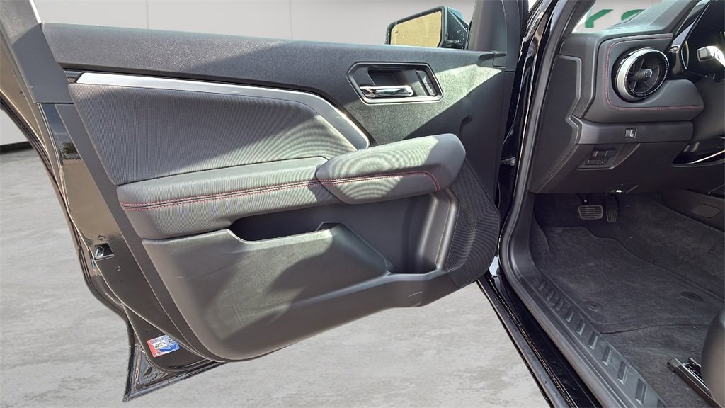 2026 Chevrolet Colorado Z71 photo 43