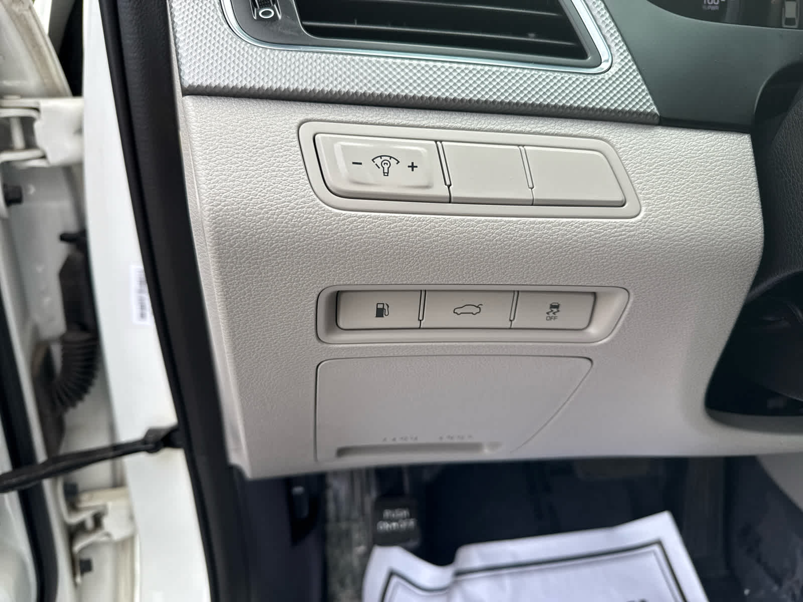 2016 Hyundai Sonata Hybrid SE photo 15