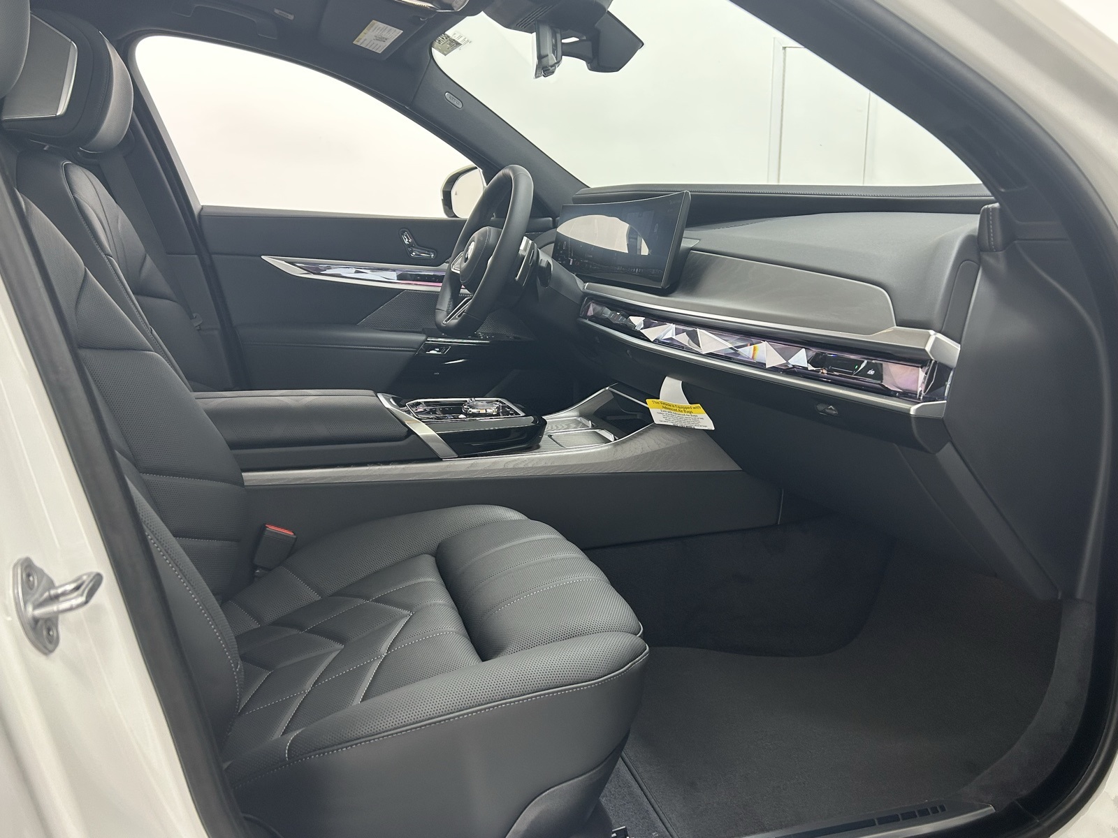 2025 Bmw 760i photo 37