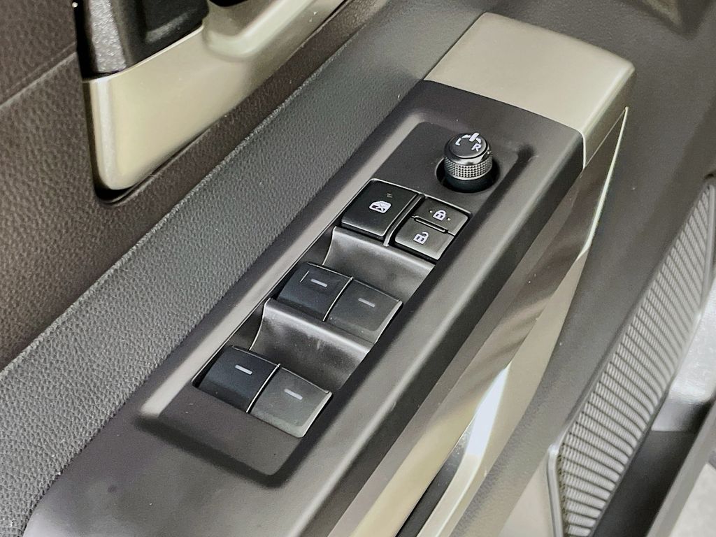 2024 Toyota Tundra SR5 photo 16