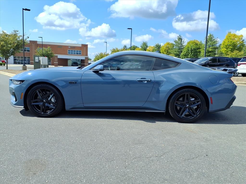 2024 Ford Mustang GT Premium photo 16