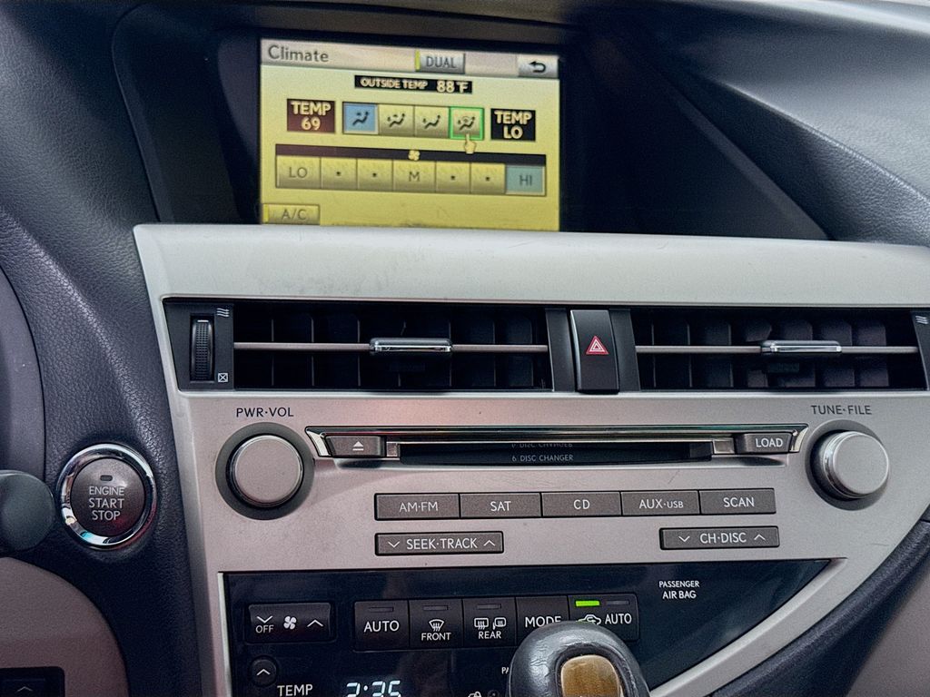 2010 Lexus RX 350 photo 13