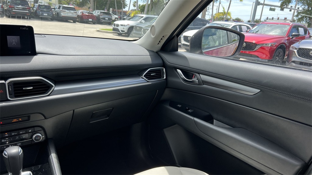 2023 Mazda CX-5 2.5 S Preferred photo 15