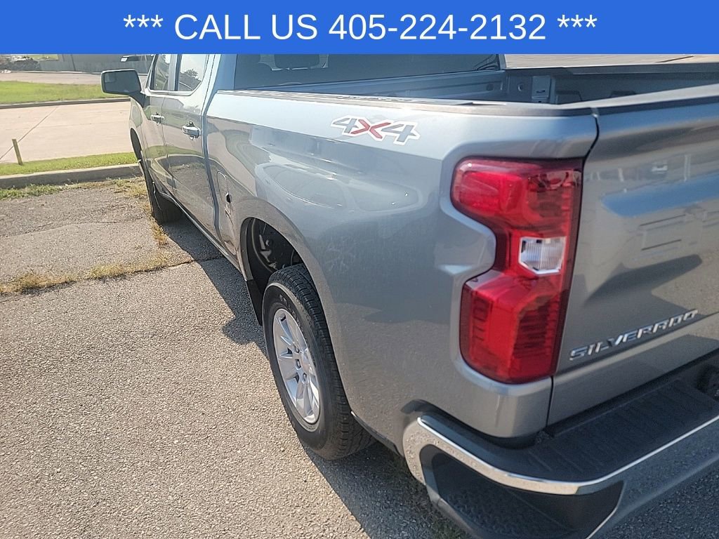 2025 Chevrolet Silverado 1500 LT photo 11