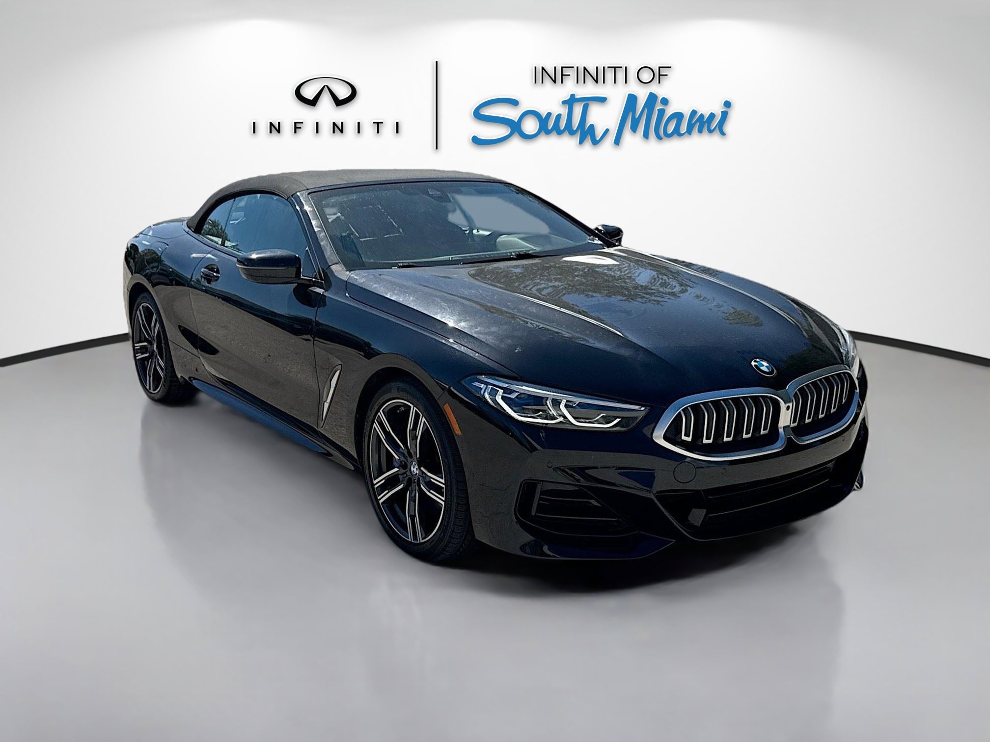 2025 BMW 8 Series 840i's photo