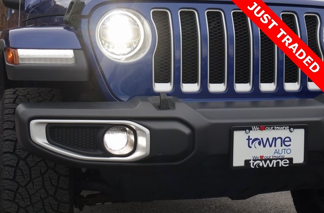 2019 Jeep Wrangler Unlimited Sahara photo 2