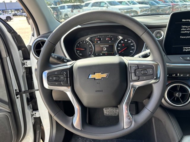 2025 Chevrolet Blazer 2LT photo 10