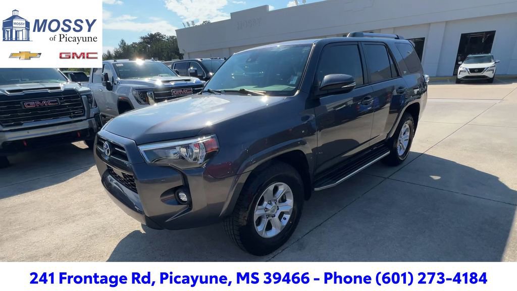 2021 Toyota 4Runner SR5 Premium photo 3