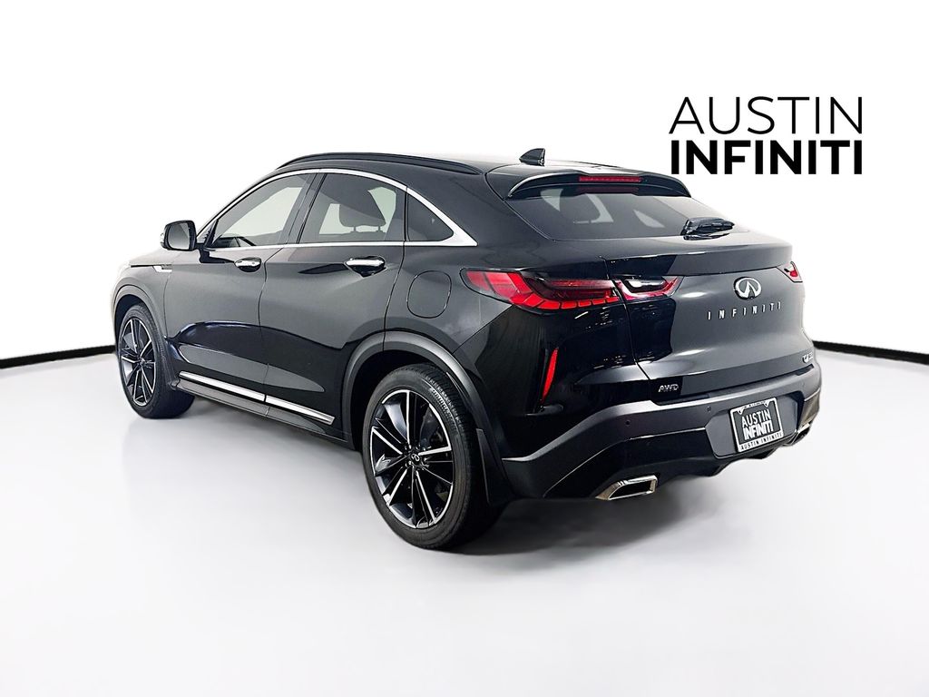 2023 Infiniti QX55 Essential photo 5