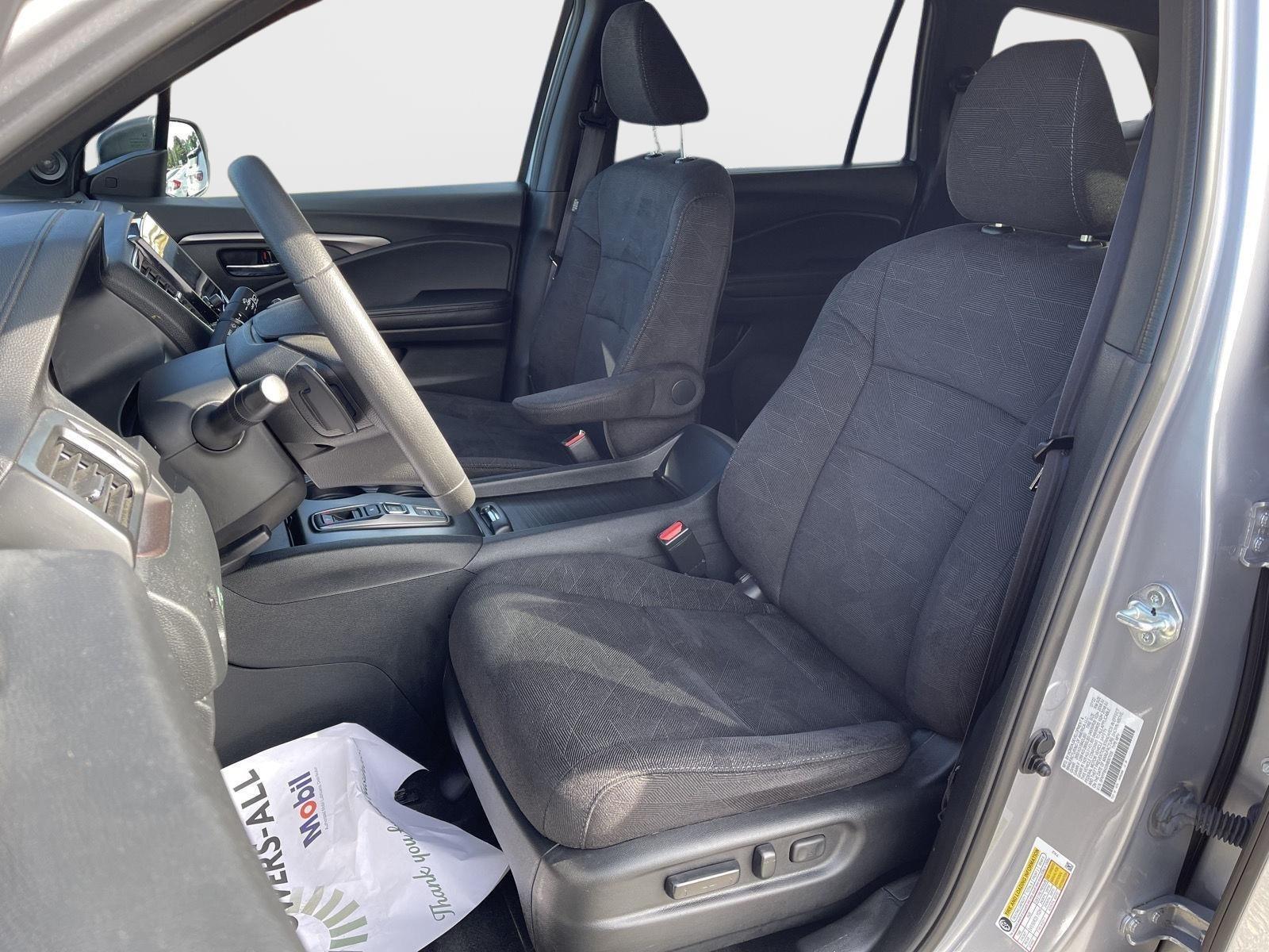 2022 Honda Pilot Sport photo 12