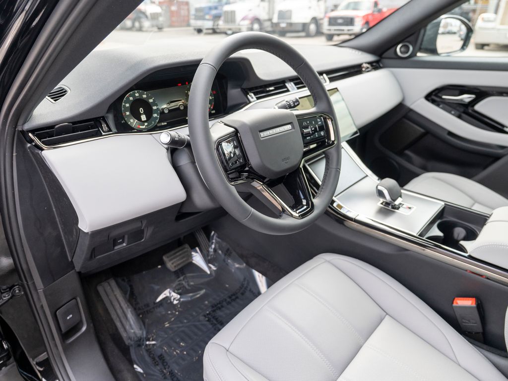 2026 Land Rover Range Rover Evoque S photo 11