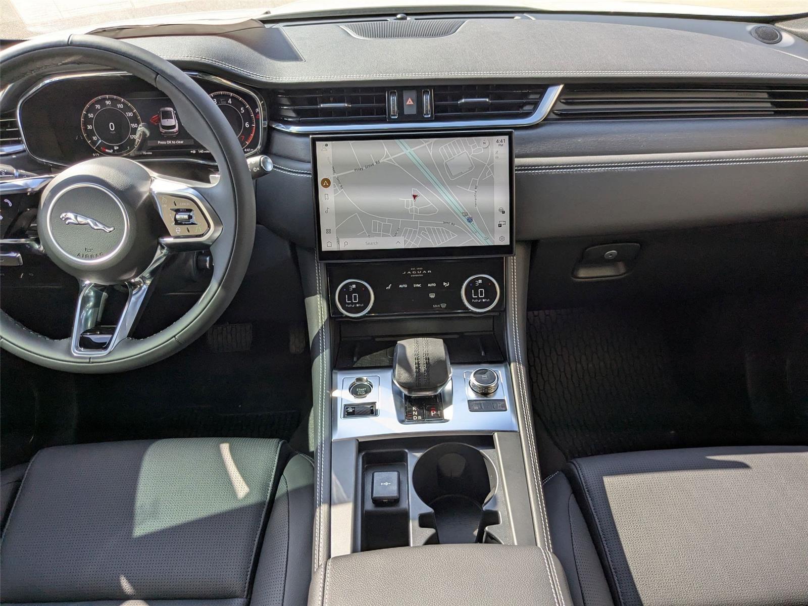 2026 Jaguar F-PACE P250 R-Dynamic S photo 26