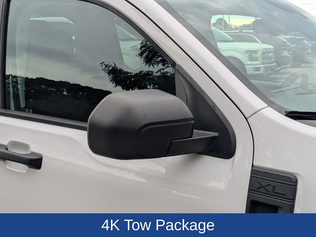 2022 Ford Maverick XL photo 11