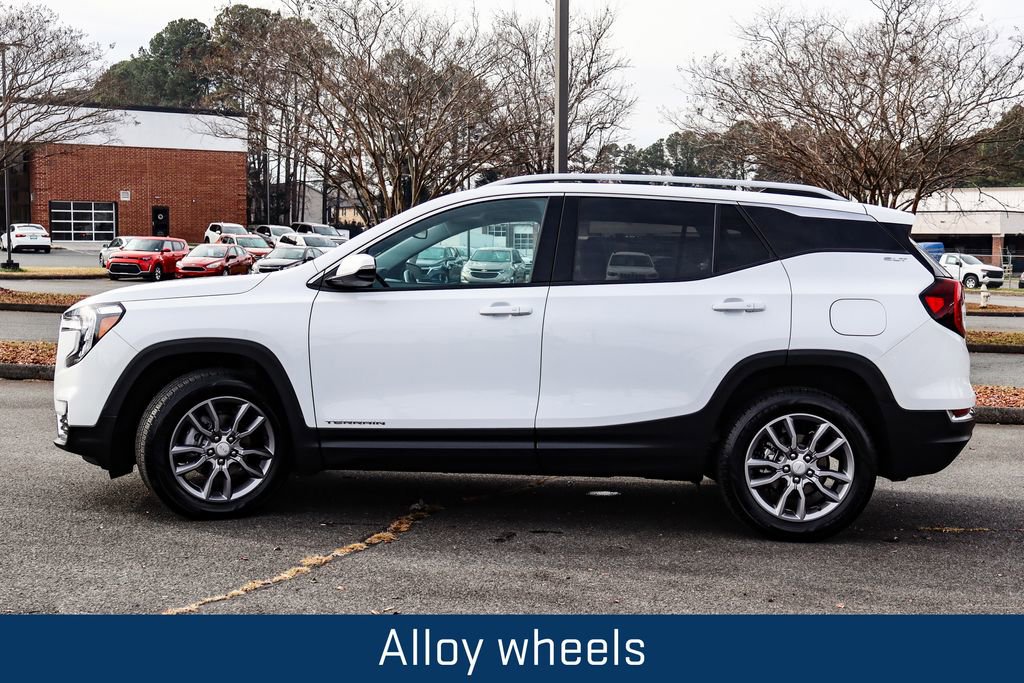 2023 Gmc Terrain SLT photo 3
