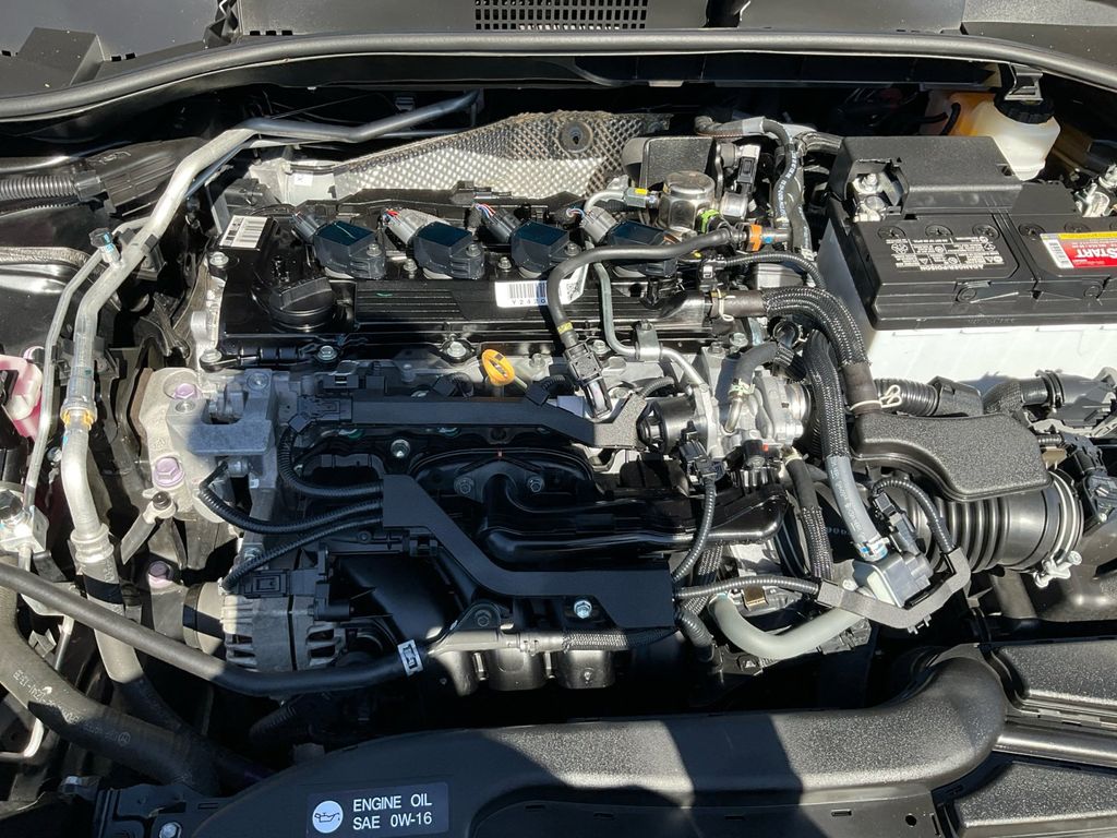2022 Toyota Corolla Cross XLE photo 26
