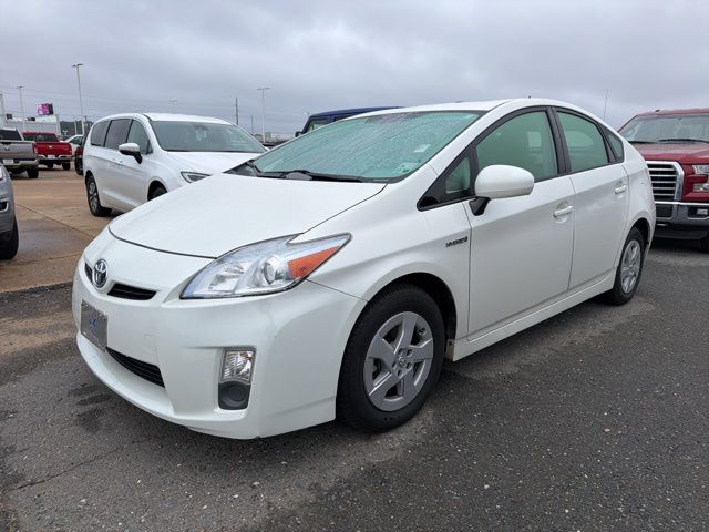 2010 Toyota Prius IV's photo
