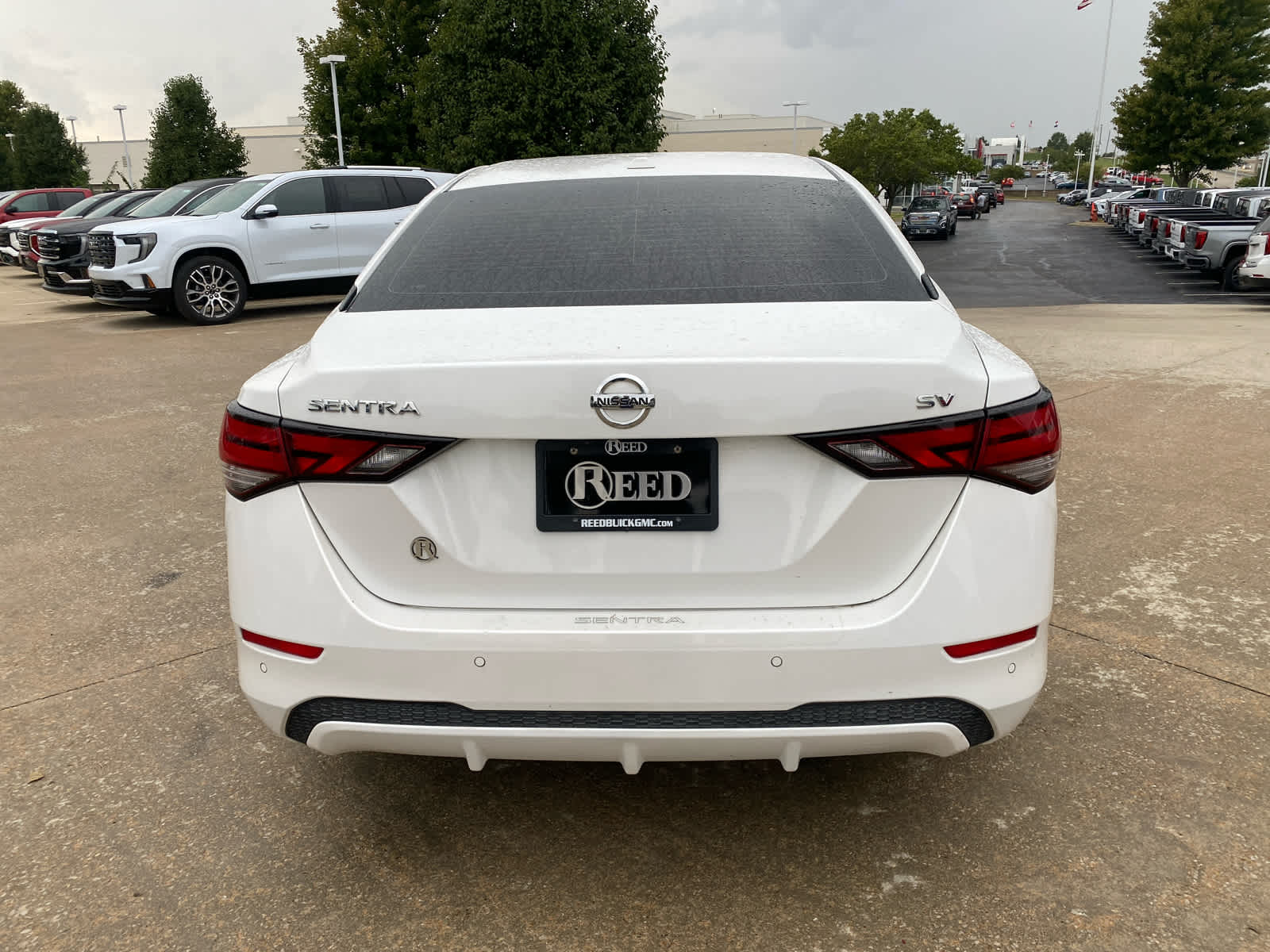 2023 Nissan Sentra SV photo 7