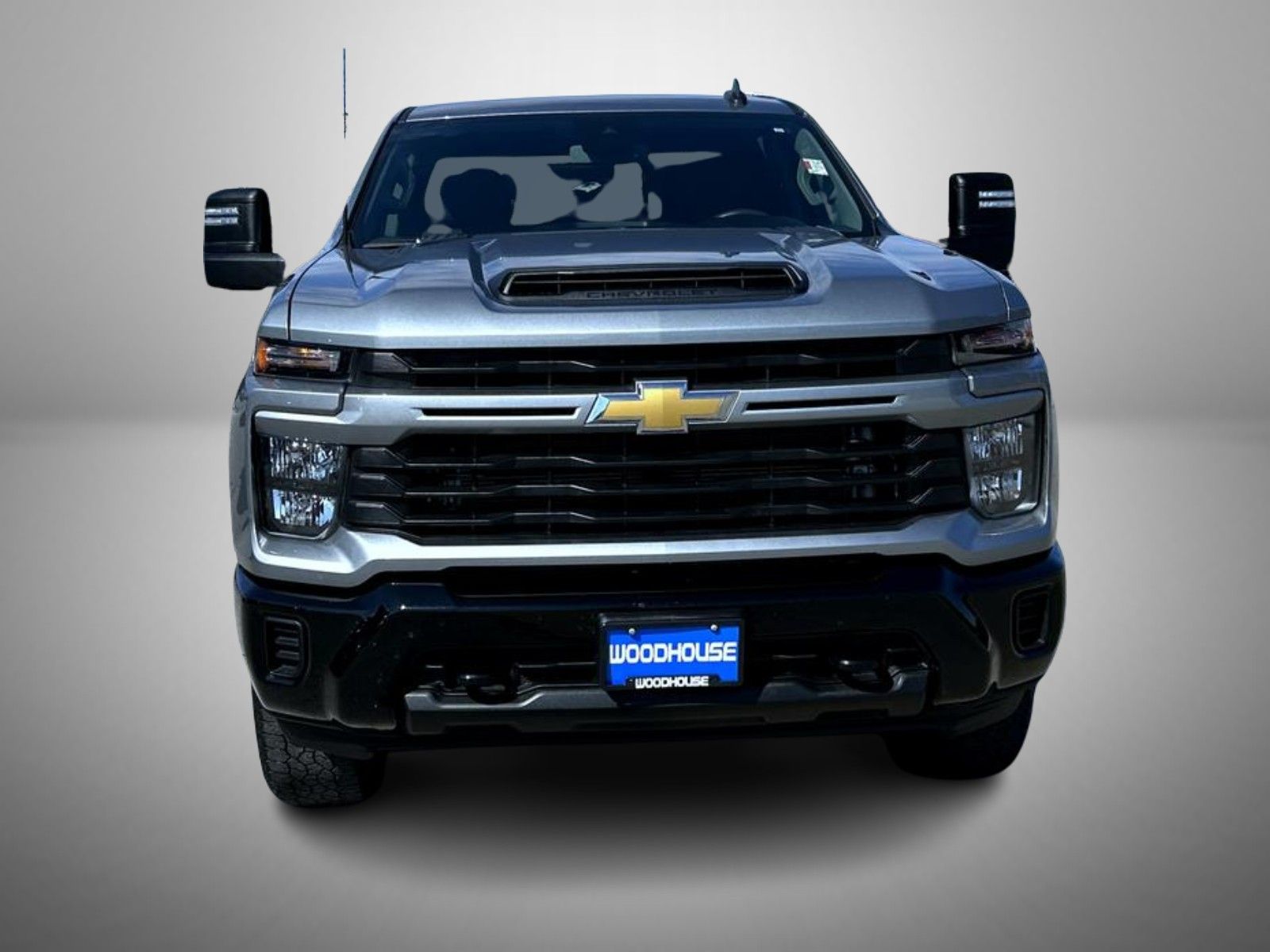 2024 Chevrolet Silverado 2500HD Custom photo 2
