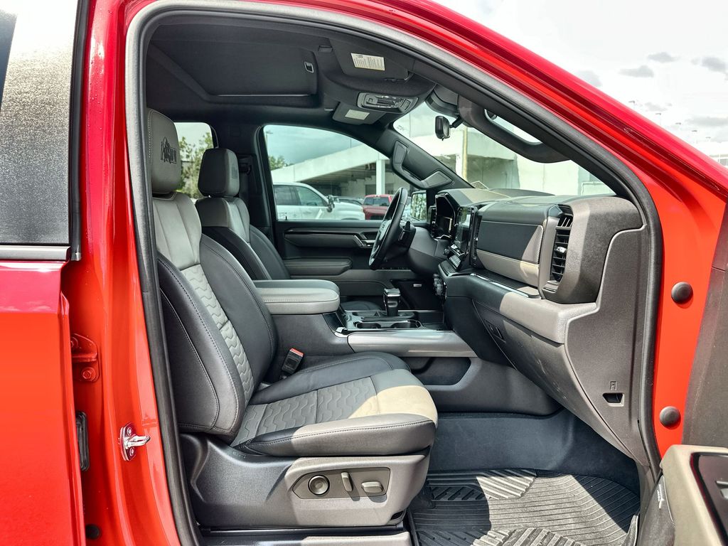 2023 Chevrolet Silverado 1500 ZR2 photo 26