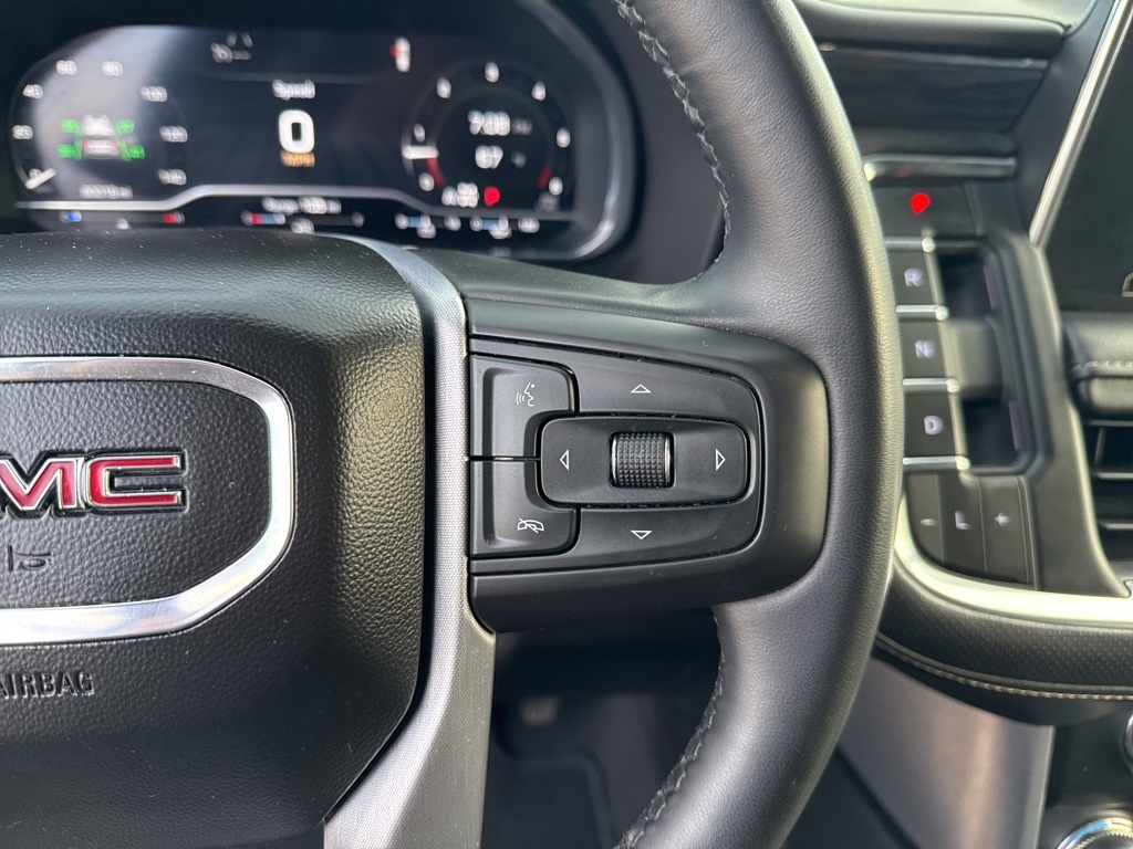 2023 Gmc Yukon SLT photo 8