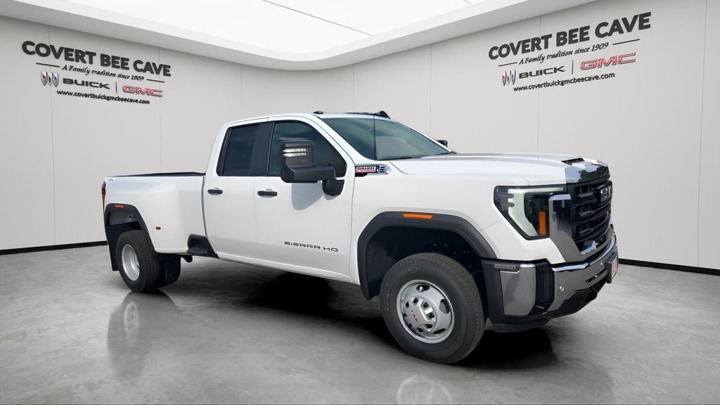 2026 GMC Sierra 3500HD Pro's photo