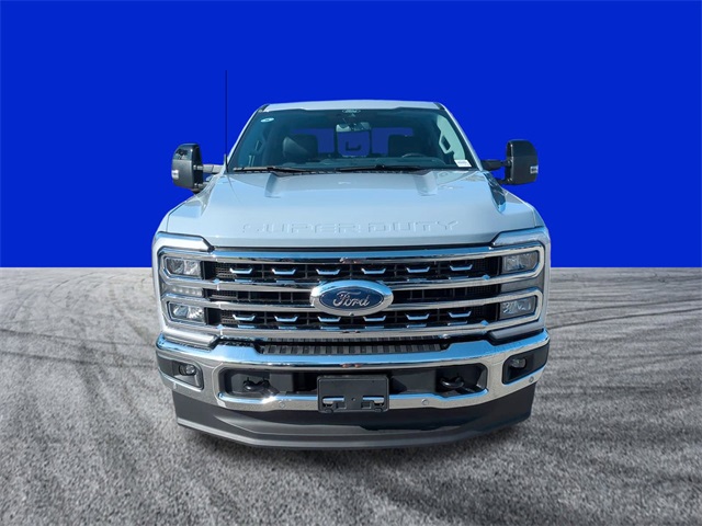 2025 Ford F-350 Lariat photo 9