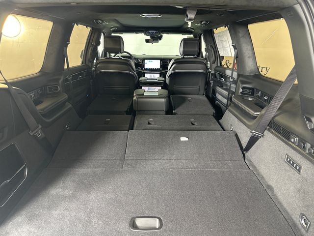 2024 Jeep Grand Wagoneer II photo 57