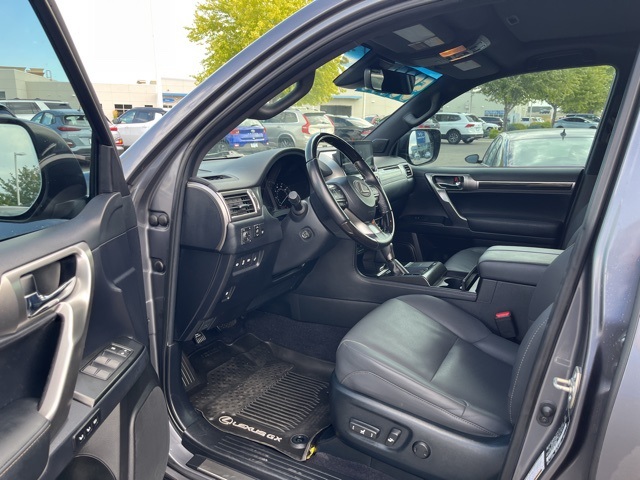 2022 Lexus GX 460 photo 9