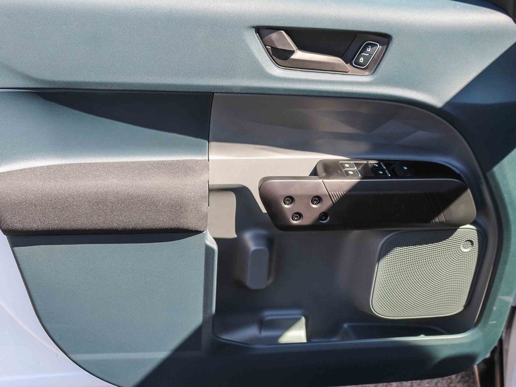 2025 Ford Maverick XL photo 19