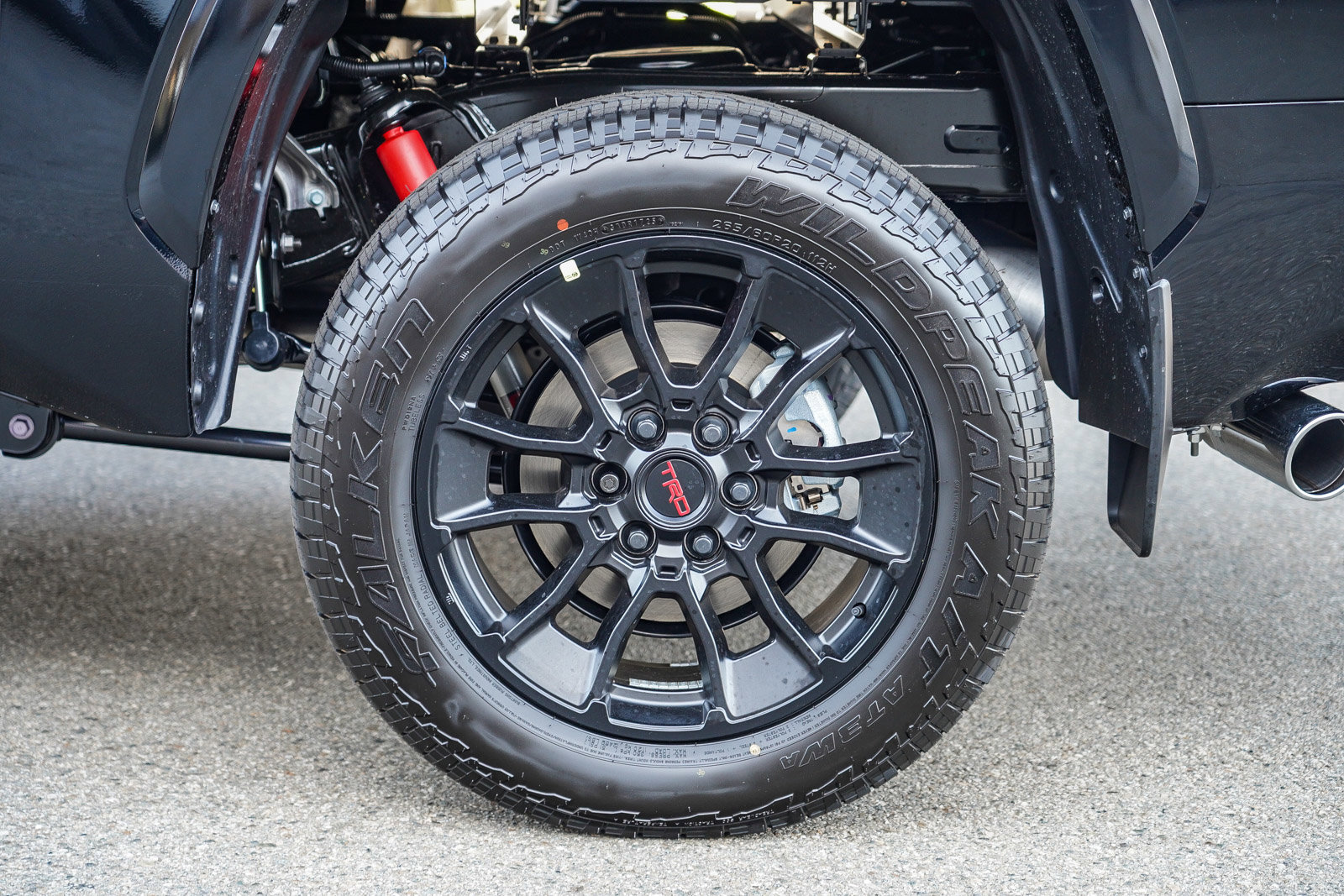 2025 Toyota Tundra 1794 Edition CrewMax photo 11