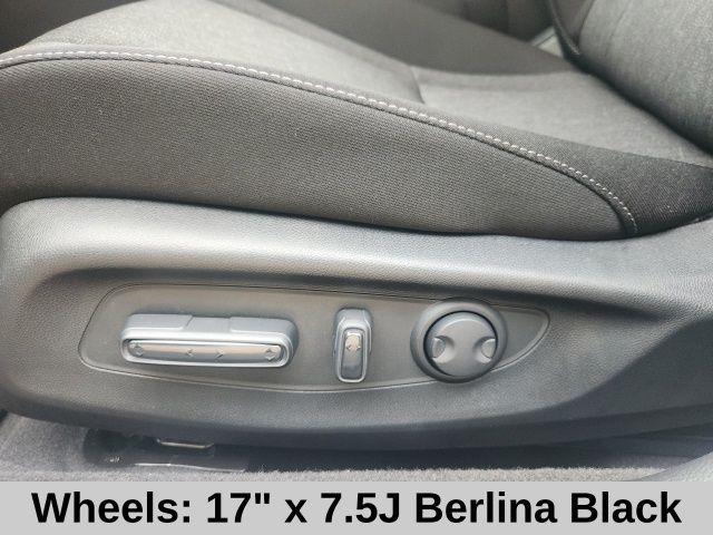 2025 Honda Accord SE photo 10