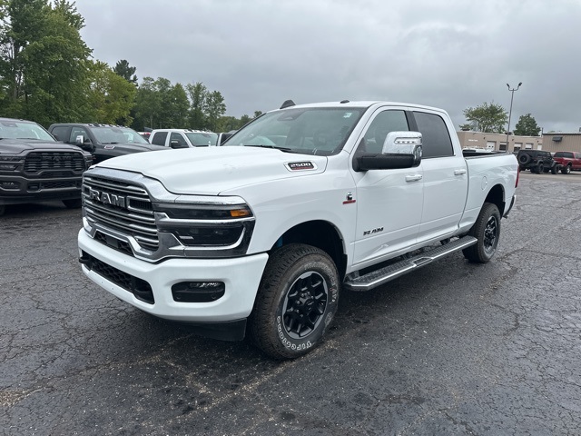 2025 Ram 2500 Laramie photo 4