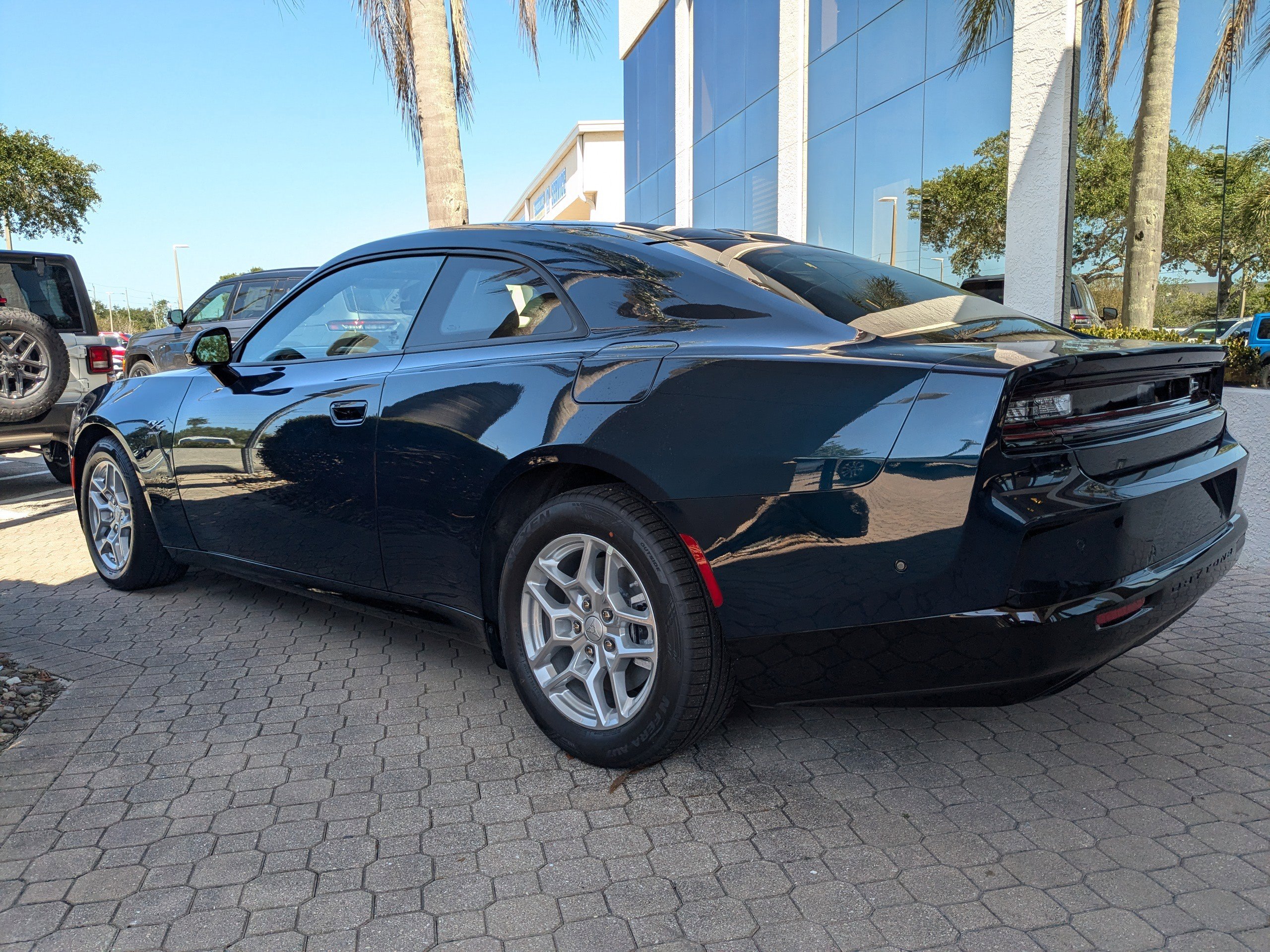 2025 Dodge Charger R/T photo 7