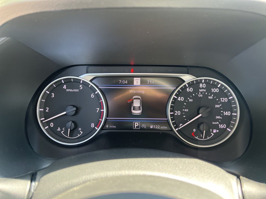 2025 Nissan Sentra SR Midnight Edition photo 8