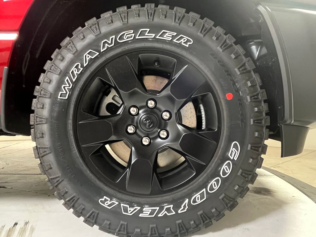 2026 Ram 1500 Tradesman photo 4