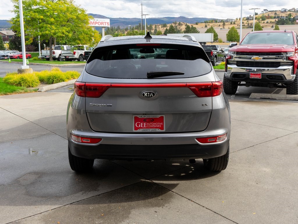 2017 Kia Sportage EX photo 2
