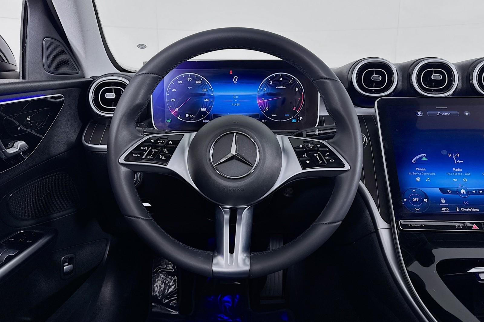 2023 Mercedes Benz C 300 photo 2