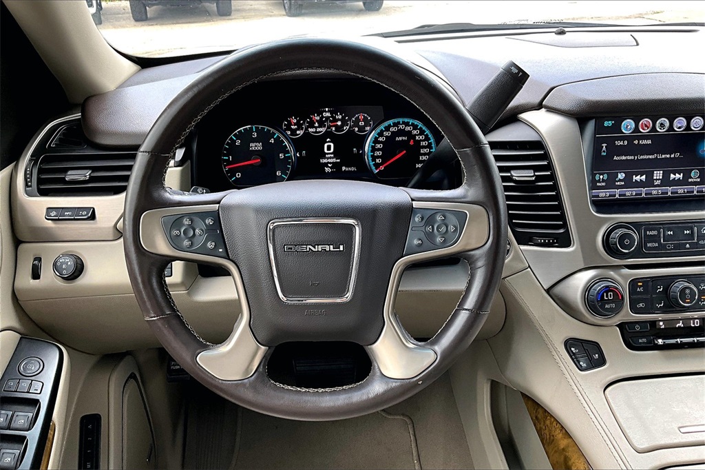 2017 Gmc Yukon Denali photo 8