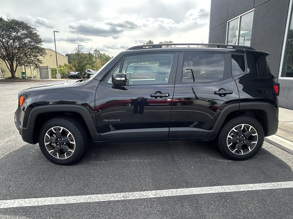 2023 Jeep Renegade Latitude Upland photo 2