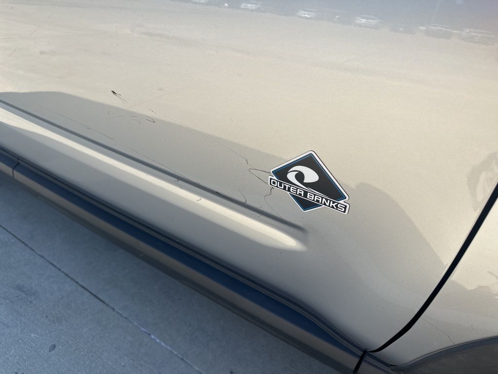 2021 Ford Bronco Sport Outer Banks photo 3