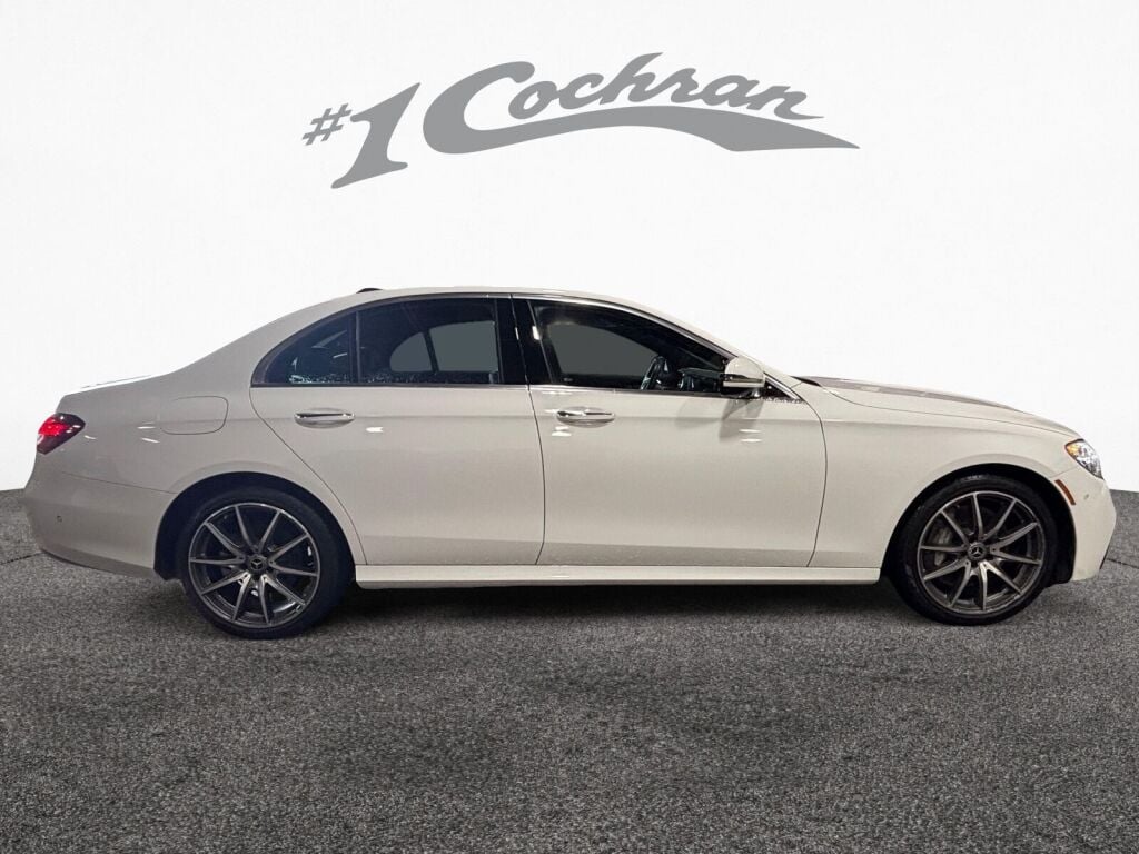 2023 Mercedes Benz E 350 4MATIC photo 4