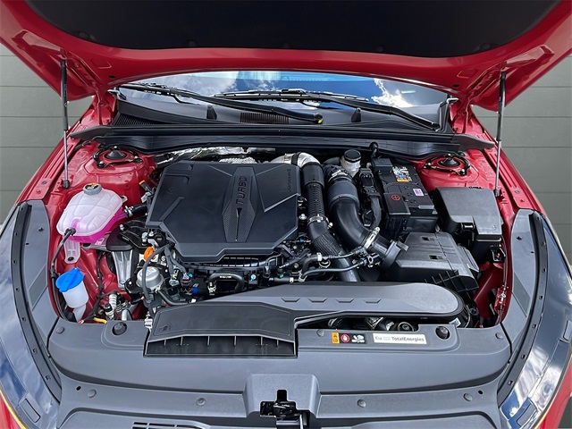 2025 Kia K5 GT photo 37