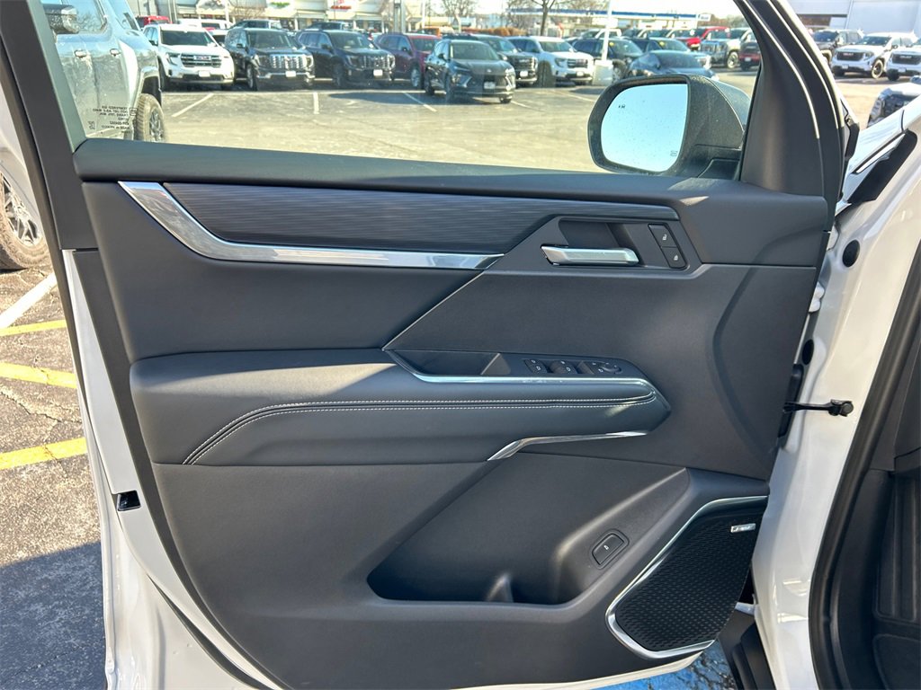 2026 GMC ACADIA - Image 14